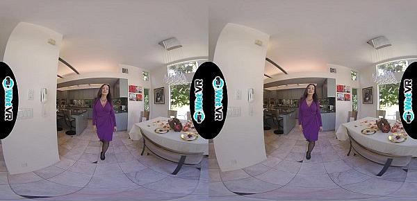  WETVR Photo Shoot Turns Into Fuck Session In VR